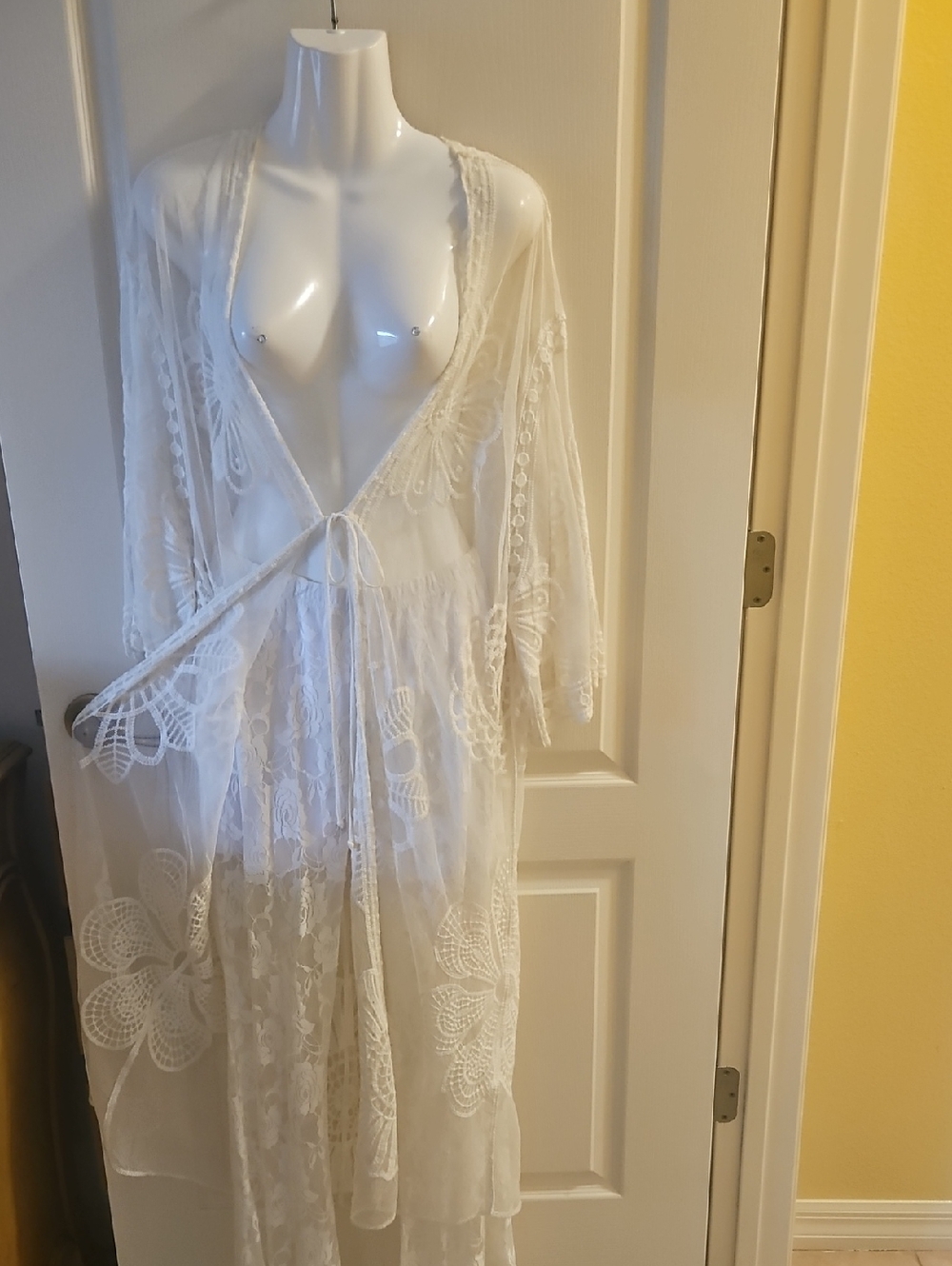 Two Piece See Threw White Lace Beach Cover Or Club Outfit OS Jacket 14/16 Bottom